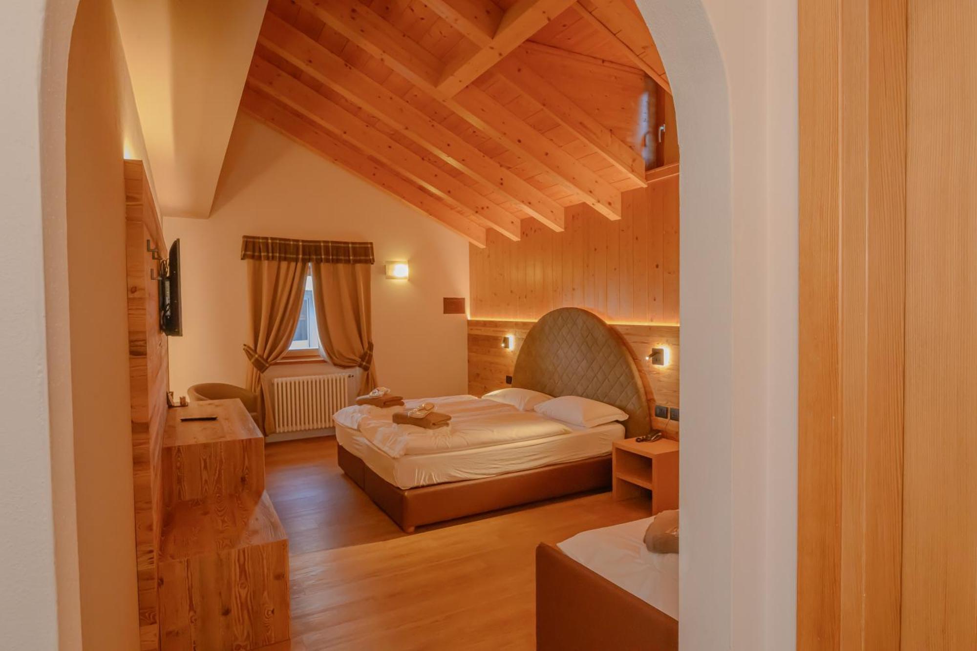 Hotel Tita Piaz Canazei Dış mekan fotoğraf