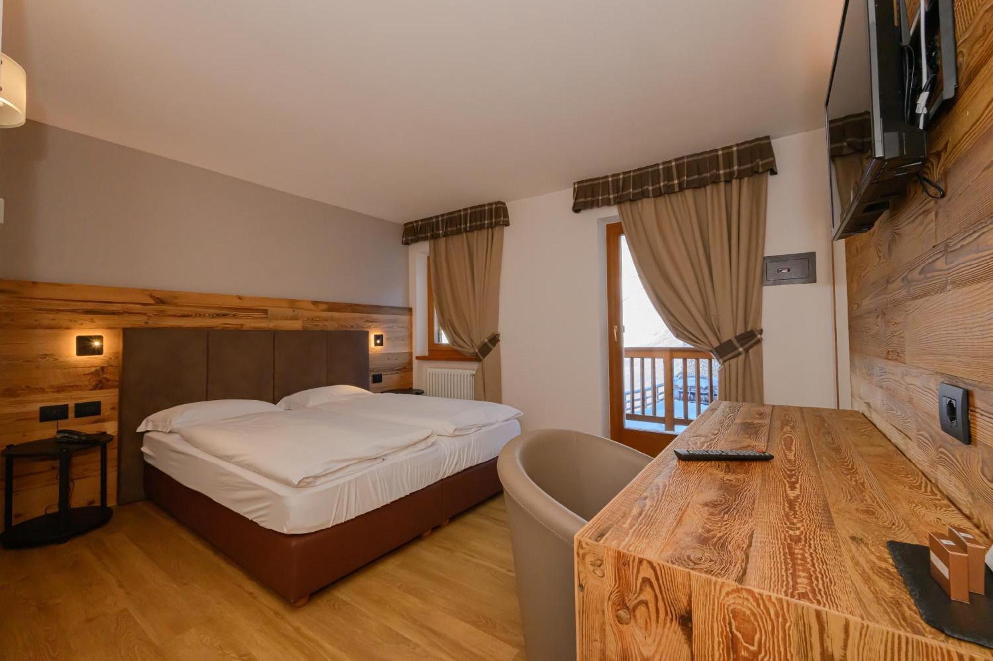Hotel Tita Piaz Canazei Dış mekan fotoğraf